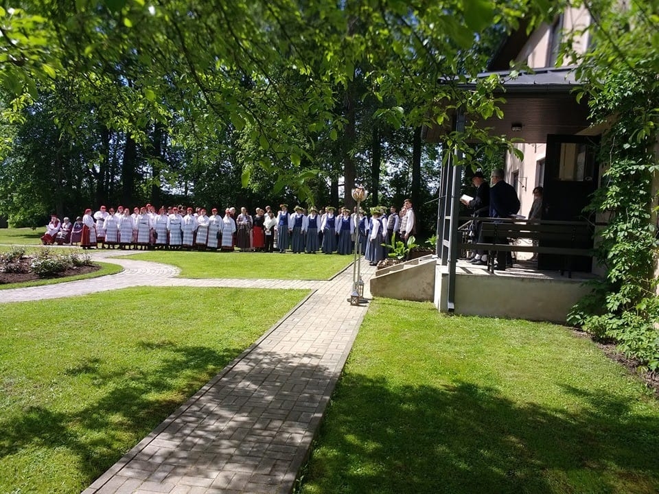Latviešu – igauņu Dziesmu diena “Kroņu pinējs”. Jānim Cimzem - 205.