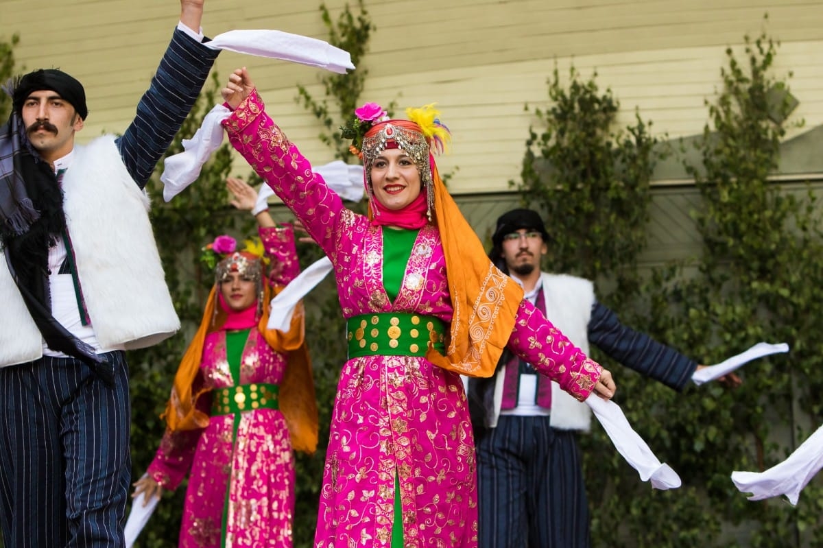 VIII Starptautiskā tautas deju festivāla "Sudmaliņas" koncerti un latvisko labumu tirgus Vērmanes dārzā Rīgā