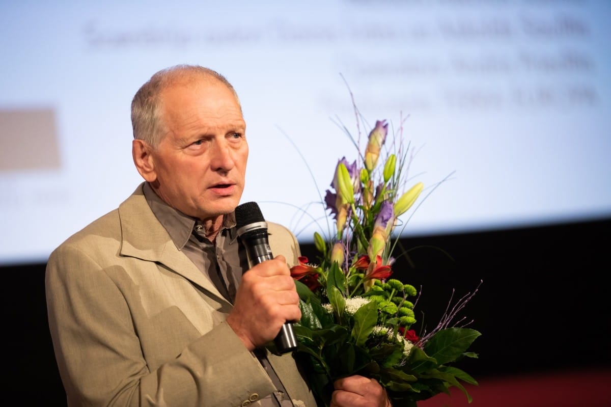 Dokumentālās filmas DZIESMUVARA pirmizrāde