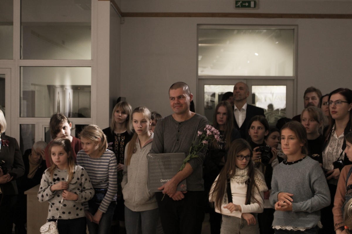 Izstādes "Dārgumi: Ko stāsta tautastērps" atklāšana Ogrē 12.11.2019.